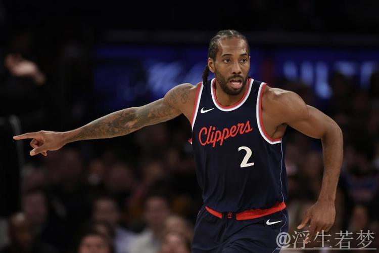 莱昂纳德27+10哈登29分快船力克尼克斯 唐斯空砍34分 莱昂纳德27+10哈登29分快船力克尼克斯 唐斯空砍34分