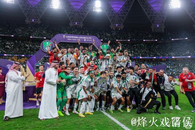 亚冠-新王加冕!吉达国民2-0击败川崎捧杯 亚冠-新王加冕!吉达国民2-0击败川崎捧杯