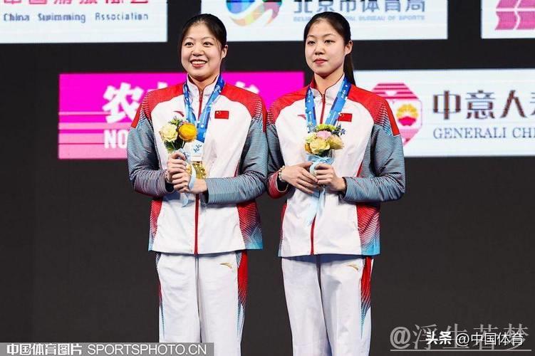 林彦含与林彦君勇夺女子双人自由自选冠军 林彦含与林彦君勇夺女子双人自由自选冠军